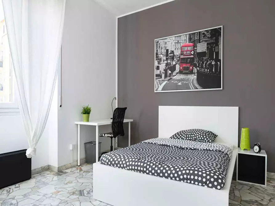 Immagine 6 di Camera in affitto  in Via Giuseppe Bruschetti a Milano