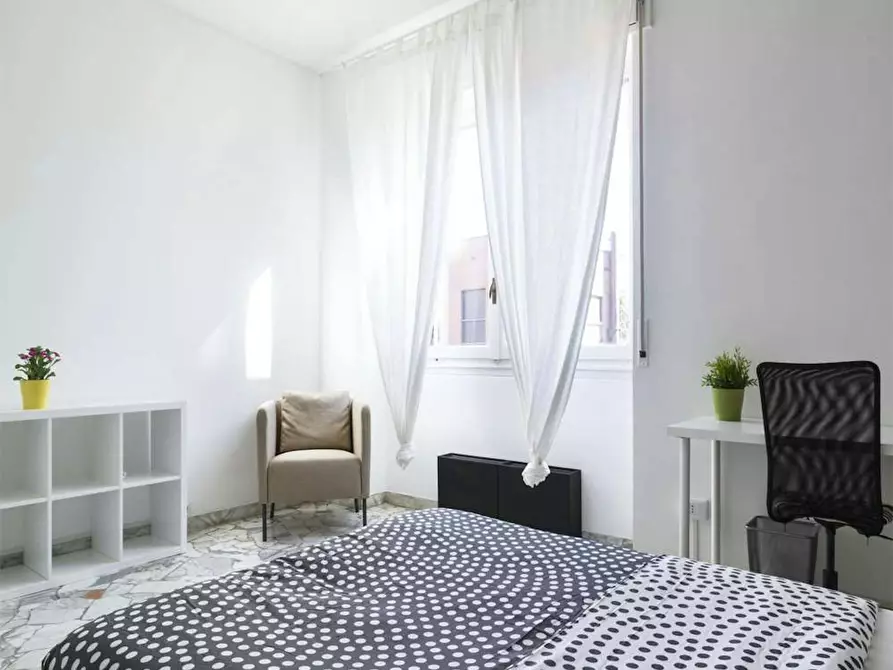 Immagine 9 di Camera in affitto  in Via Giuseppe Bruschetti a Milano