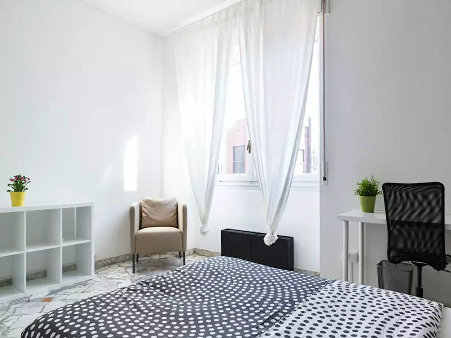 Immagine 3 di Camera in affitto  in Via Giuseppe Bruschetti a Milano