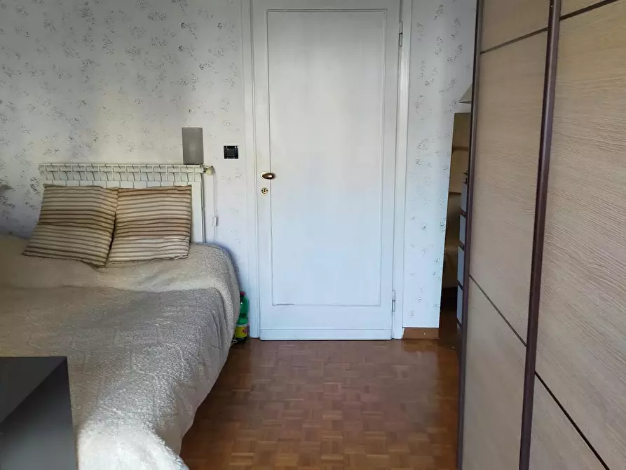 Immagine 1 di Camera in affitto  in Lungarno Cristoforo Colombo a Firenze