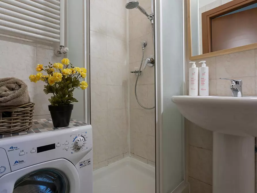 Immagine 9 di Appartamento in affitto  in Via Giulia di Barolo a Torino