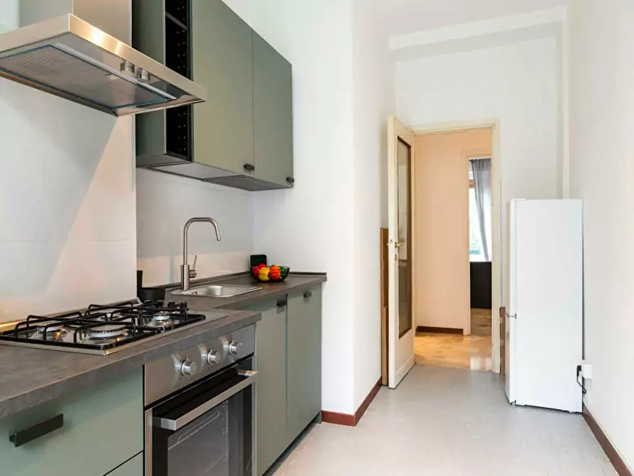 Immagine 8 di Camera in affitto  in Via Raffaello Bertieri a Milano