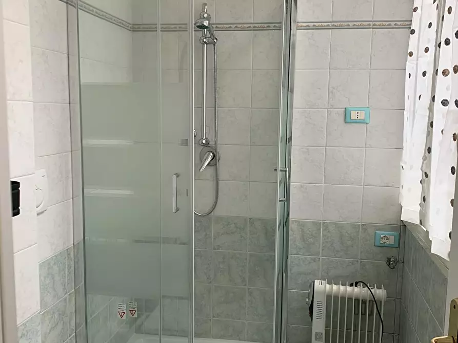 Immagine 8 di Camera in affitto  in Via Tiburtina a Roma