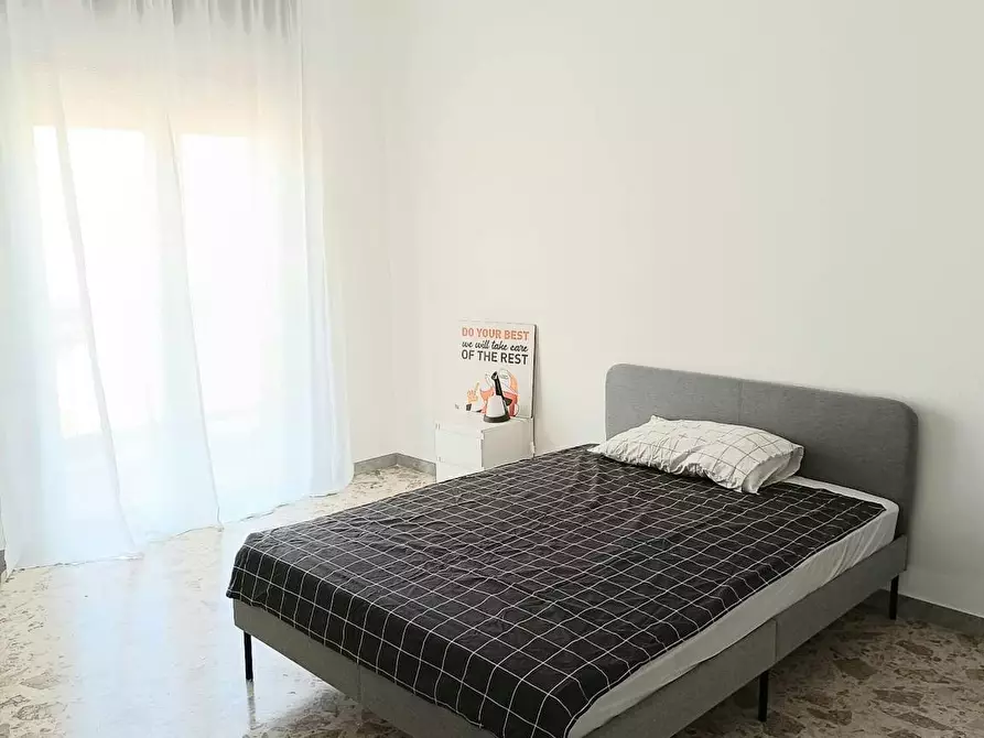 Immagine 1 di Camera in affitto  in Via Sigismondo Castromediano a Bari