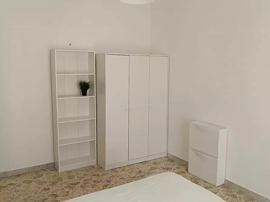 Immagine 2 di Camera in affitto  in Via Sigismondo Castromediano a Bari