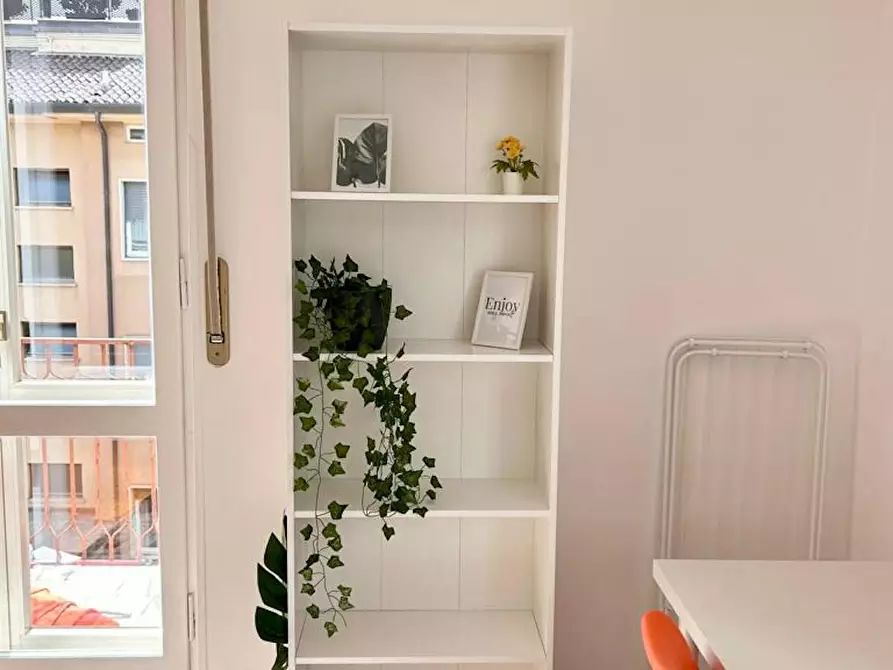 Immagine 5 di Camera in affitto  in Via Marsala a Verona