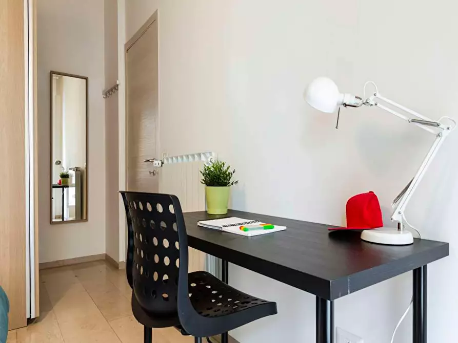 Immagine 4 di Camera in affitto  in Via Amatore Sciesa a Milano