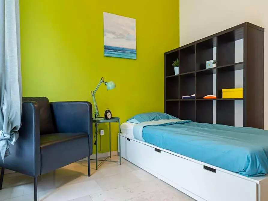 Immagine 1 di Camera in affitto  in Via Amatore Sciesa a Milano