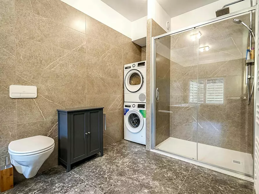 Immagine 5 di Appartamento in affitto  in Place de la Gare a Durnal