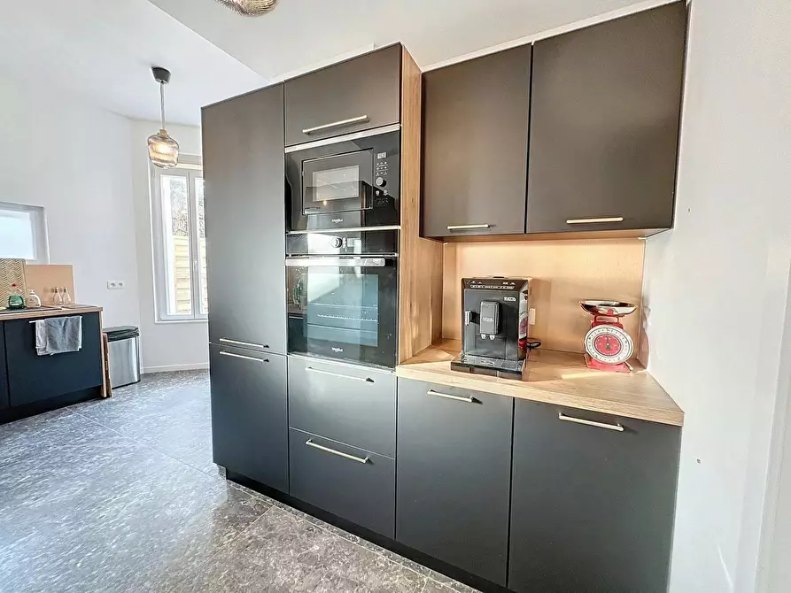 Immagine 9 di Appartamento in affitto  in Place de la Gare a Durnal