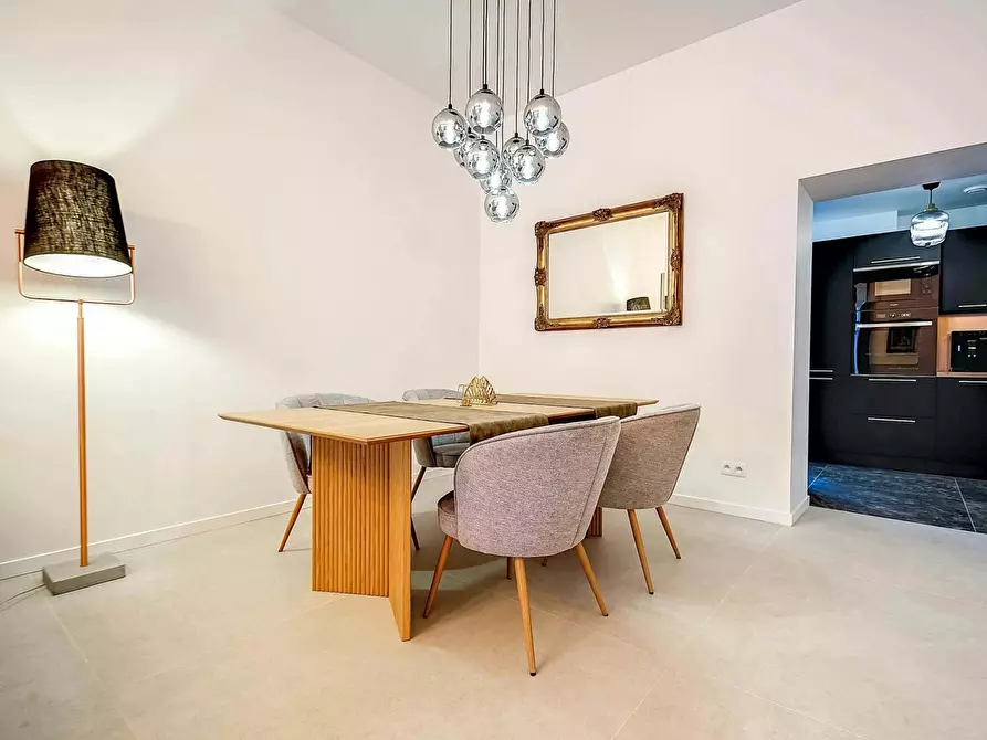 Immagine 2 di Appartamento in affitto  in Place de la Gare a Durnal