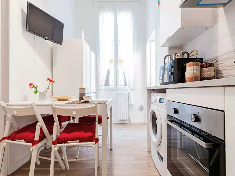 Immagine 10 di Camera in affitto  in Viale Alfredo Oriani a Bologna