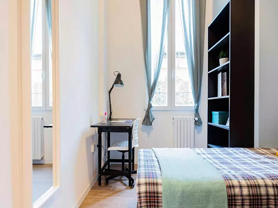 Immagine 4 di Camera in affitto  in Viale Alfredo Oriani a Bologna