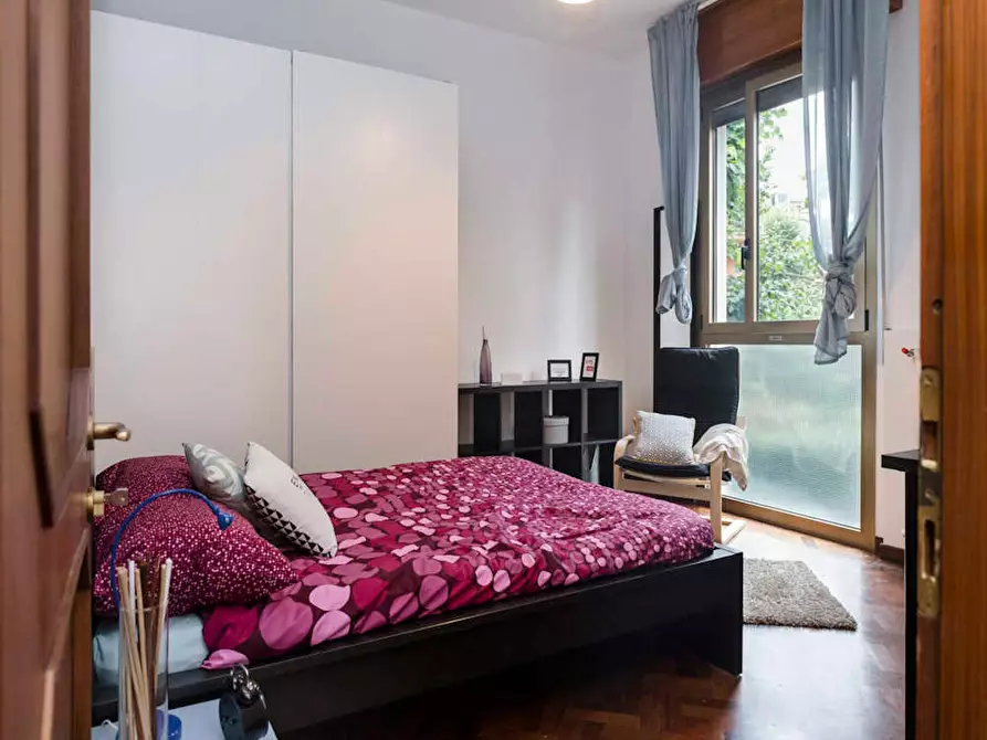 Immagine 6 di Camera in affitto  in Viale Giovanni Vicini a Bologna