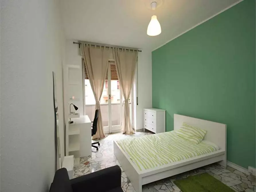 Immagine 3 di Camera in affitto  in Via Giuseppe Bruschetti a Milano