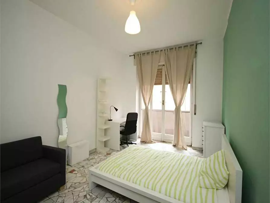 Immagine 2 di Camera in affitto  in Via Giuseppe Bruschetti a Milano