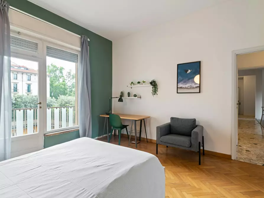 Immagine 4 di Camera in affitto  in Viale Vittorio Veneto a Milano