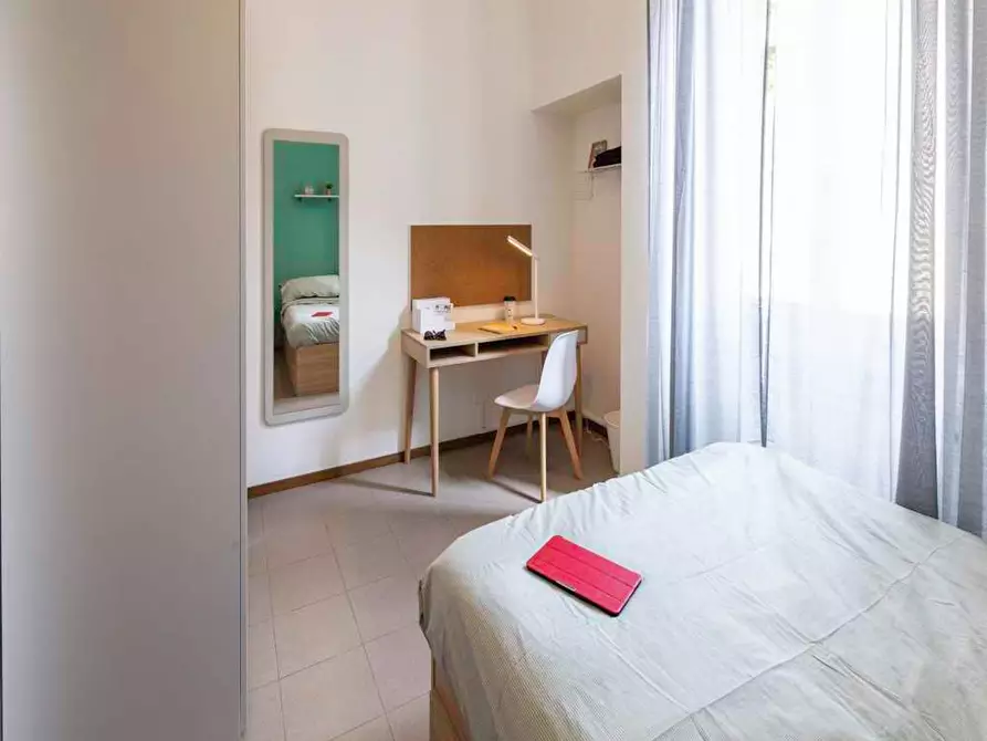 Immagine 4 di Camera in affitto  in Via Giuseppe Meda a Milano