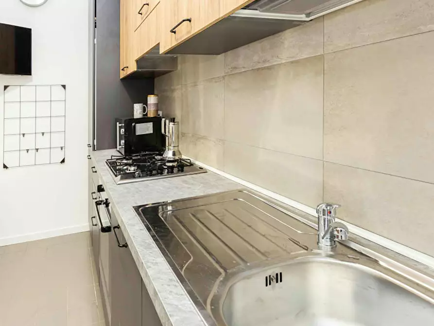 Immagine 9 di Camera in affitto  in Via Giuseppe Meda a Milano