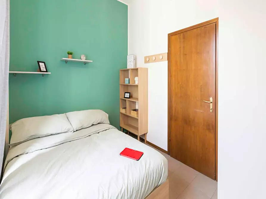 Immagine 2 di Camera in affitto  in Via Giuseppe Meda a Milano