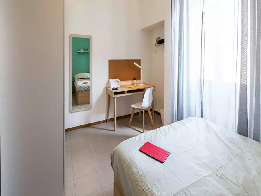 Immagine 5 di Camera in affitto  in Via Giuseppe Meda a Milano