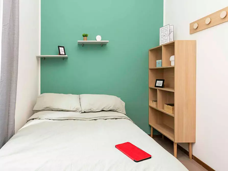 Immagine 1 di Camera in affitto  in Via Giuseppe Meda a Milano