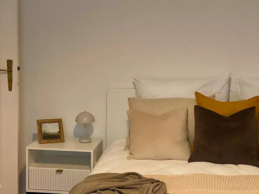 Immagine 10 di Appartamento in affitto  in Joachim-Friedrich-Straße a Berlin