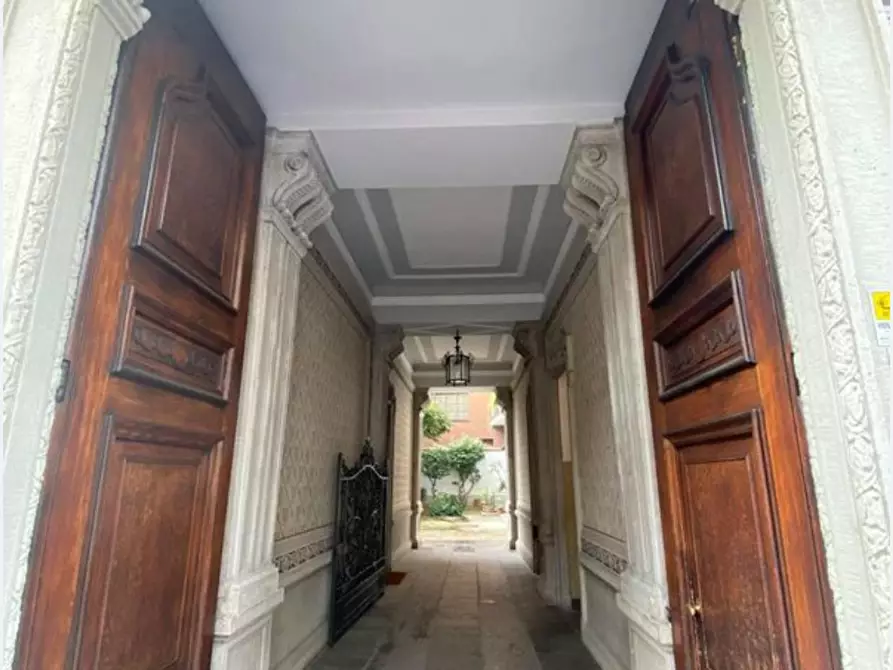 Immagine 8 di Camera in affitto  in Viale Lazio a Milano