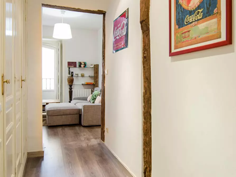 Immagine 6 di Appartamento in affitto  in Calle de Fuencarral a Madrid