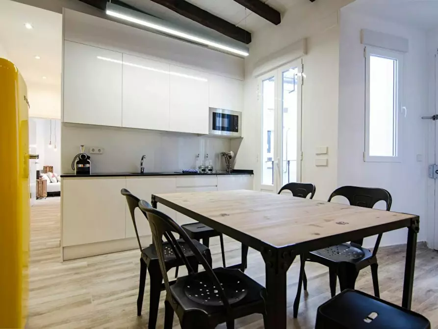 Immagine 9 di Appartamento in affitto  in Calle de la Cava Alta a Madrid