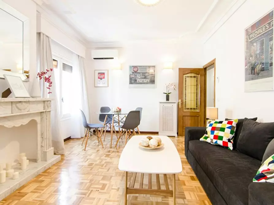 Immagine 5 di Appartamento in affitto  in Calle de las Huertas a Madrid