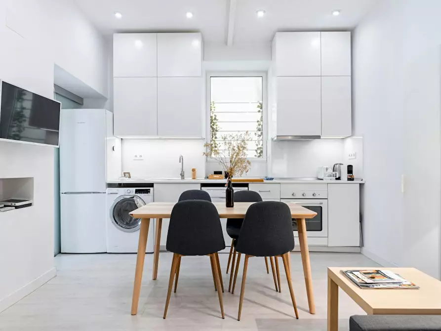 Immagine 6 di Appartamento in affitto  in Calle de Juanelo a Madrid