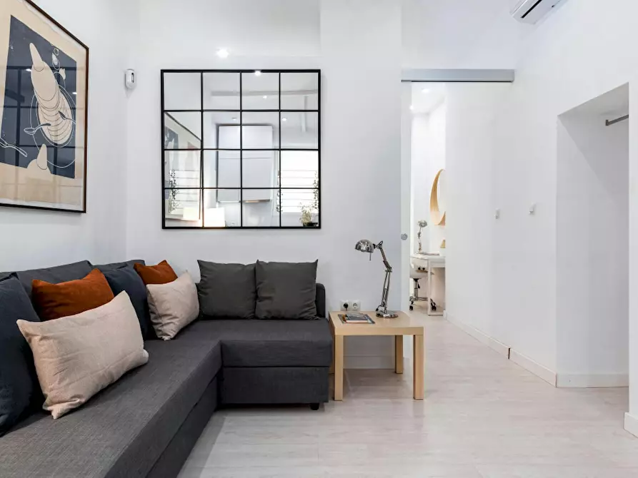 Immagine 4 di Appartamento in affitto  in Calle de Juanelo a Madrid
