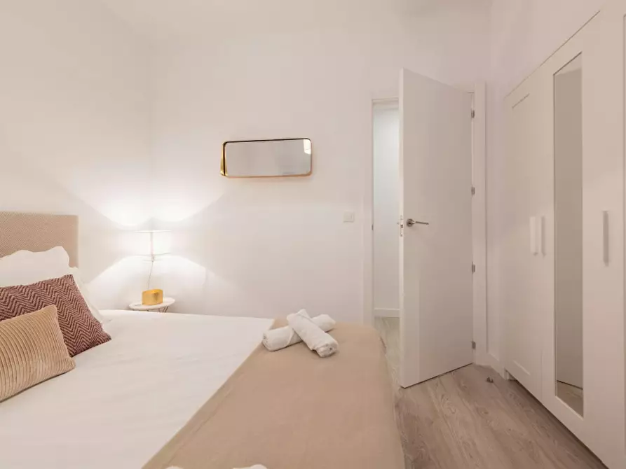 Immagine 5 di Appartamento in affitto  in Calle de Bocángel a Madrid