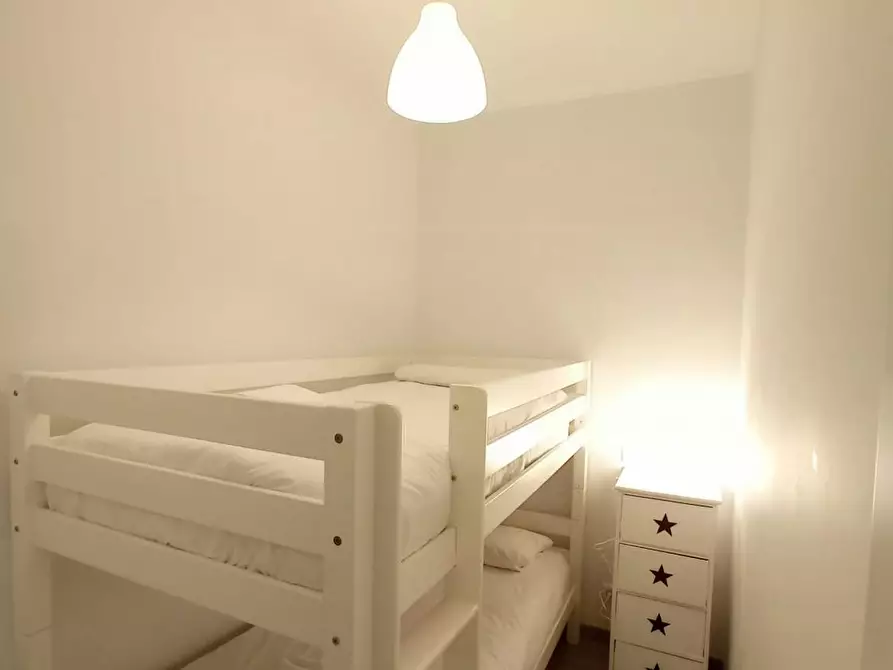 Immagine 7 di Appartamento in affitto  in Calle de la Palma a Madrid
