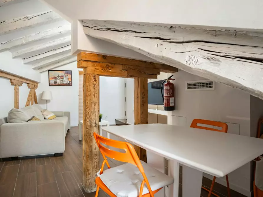 Immagine 2 di Appartamento in affitto  in Calle Imperial a Madrid
