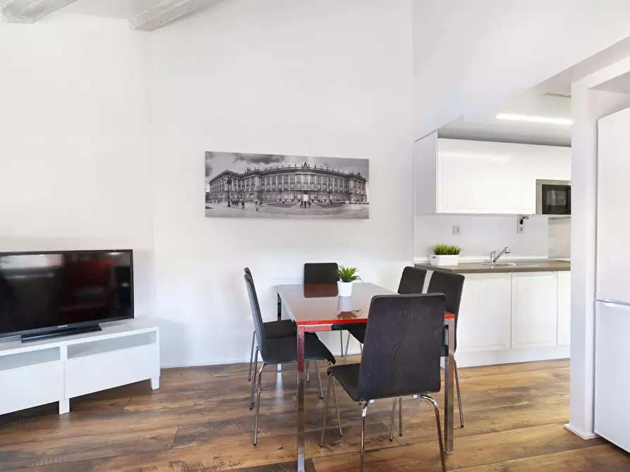 Immagine 6 di Appartamento in affitto  in Calle Imperial a Madrid