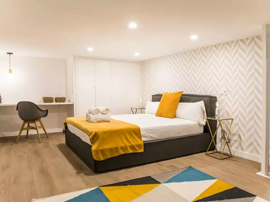 Immagine 8 di Appartamento in affitto  in Calle de Sagunto a Madrid