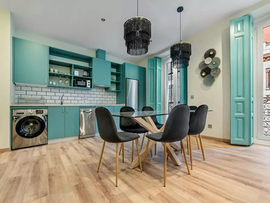 Immagine 4 di Appartamento in affitto  in Calle de Campoamor a Madrid