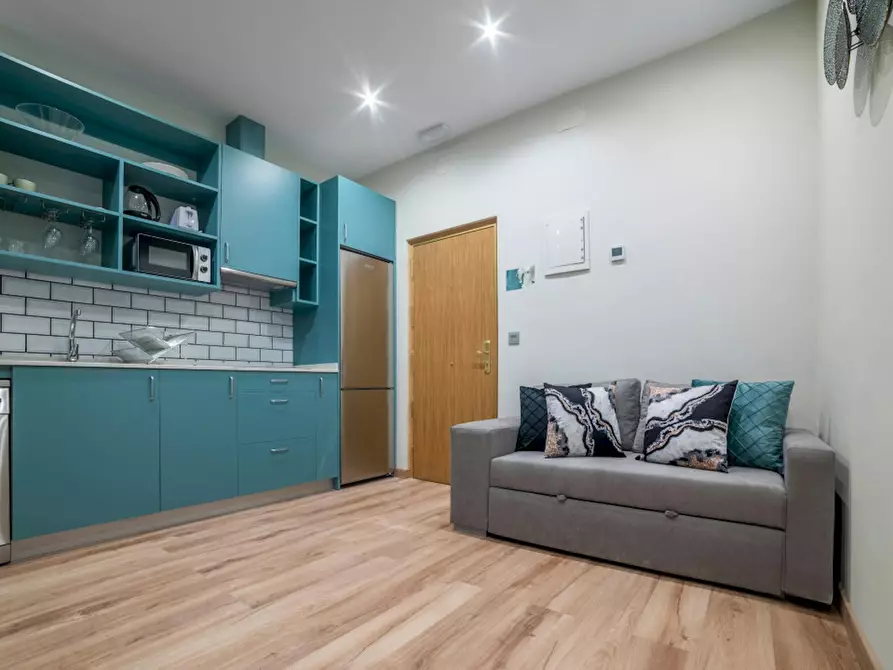 Immagine 1 di Appartamento in affitto  in Calle de Campoamor a Madrid