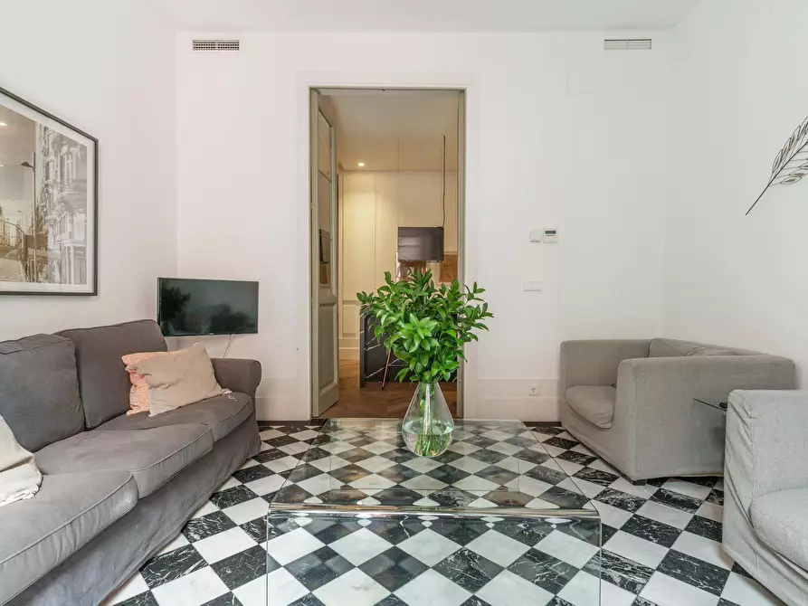 Immagine 8 di Appartamento in affitto  in Calle de la Magdalena a Madrid
