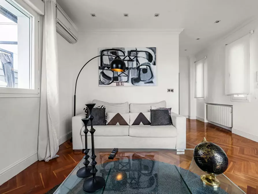 Immagine 3 di Appartamento in affitto  in Avenida Felipe II a Madrid