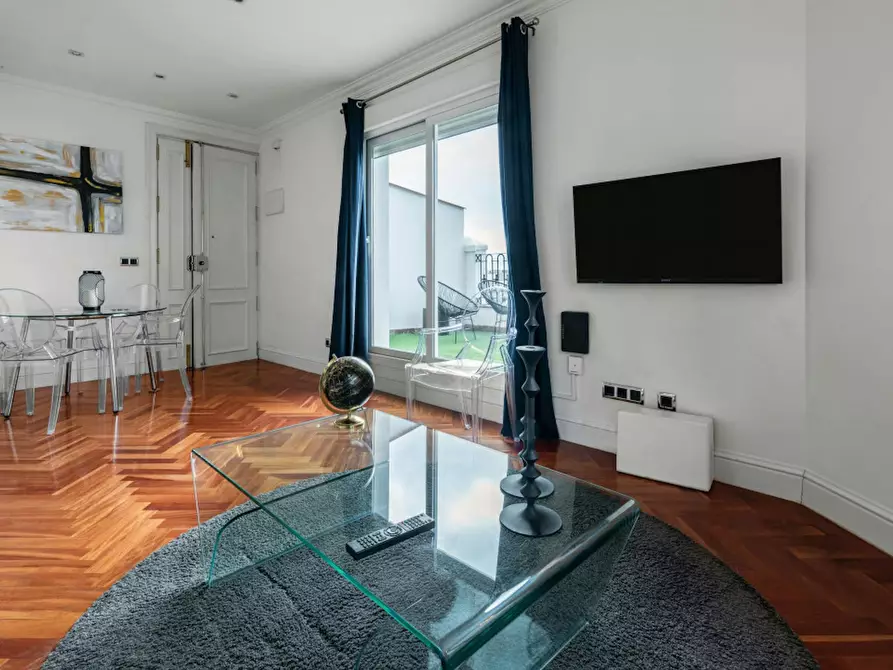 Immagine 8 di Appartamento in affitto  in Avenida Felipe II a Madrid
