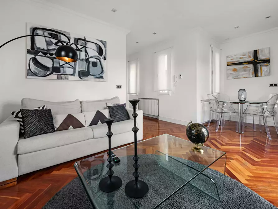 Immagine 9 di Appartamento in affitto  in Avenida Felipe II a Madrid