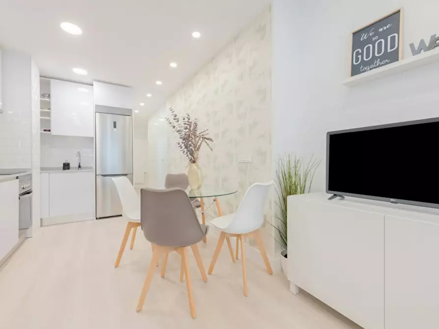 Immagine 6 di Appartamento in affitto  in Calle de Hortaleza a Madrid