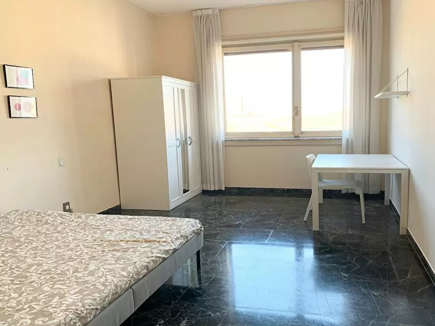 Immagine 2 di Camera in affitto  in Viale Gran Sasso a Milano