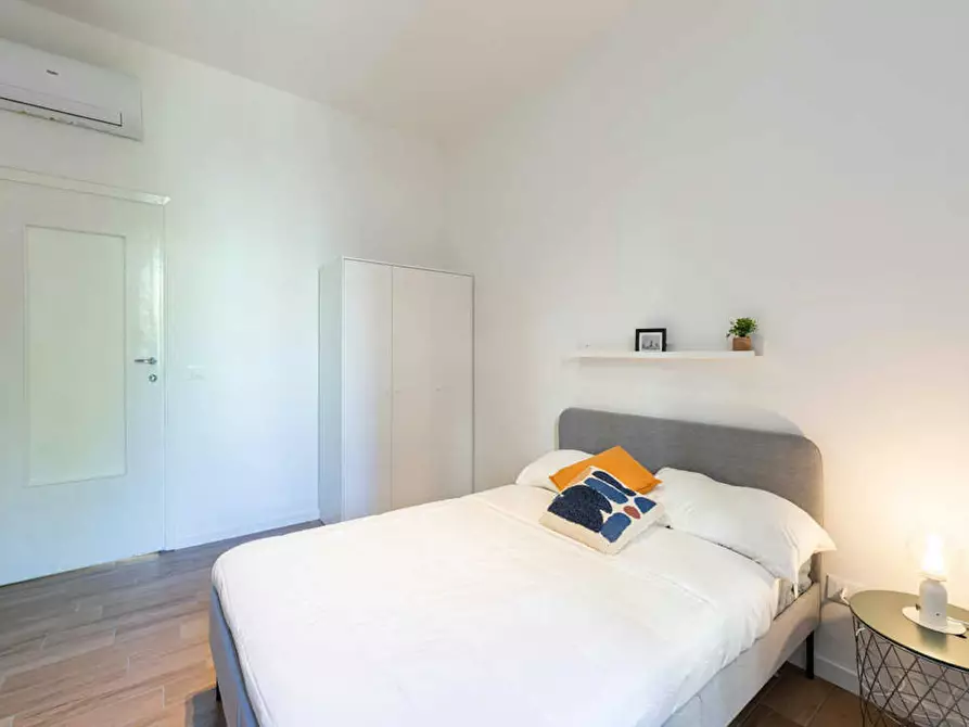 Immagine 3 di Camera in affitto  in Via Savona a Milano