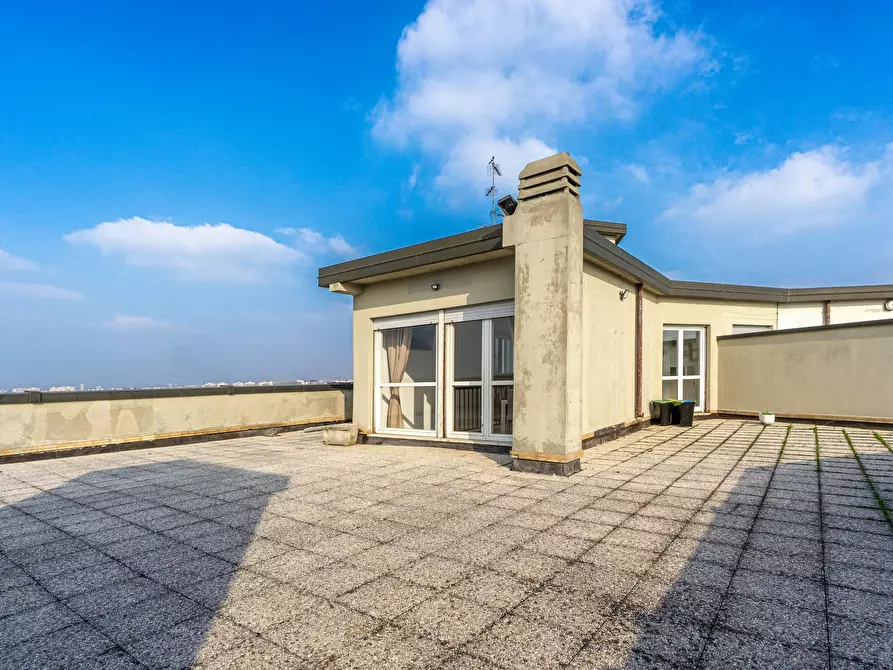 Immagine 5 di Camera in affitto  in Via dei Mandorli a Buccinasco