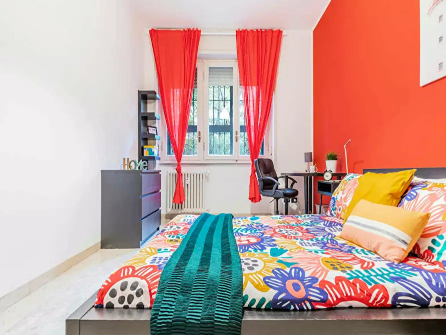 Immagine 6 di Camera in affitto  in Via Andrea Solari a Milano