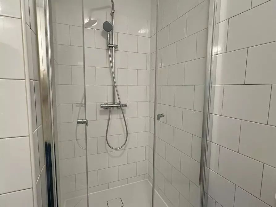Immagine 4 di Appartamento in affitto  in Laan van Meerdervoort a 's-Gravenhage